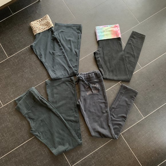 Bundle–11 Pieces of VS PINK Gear! - Picture 4 of 15